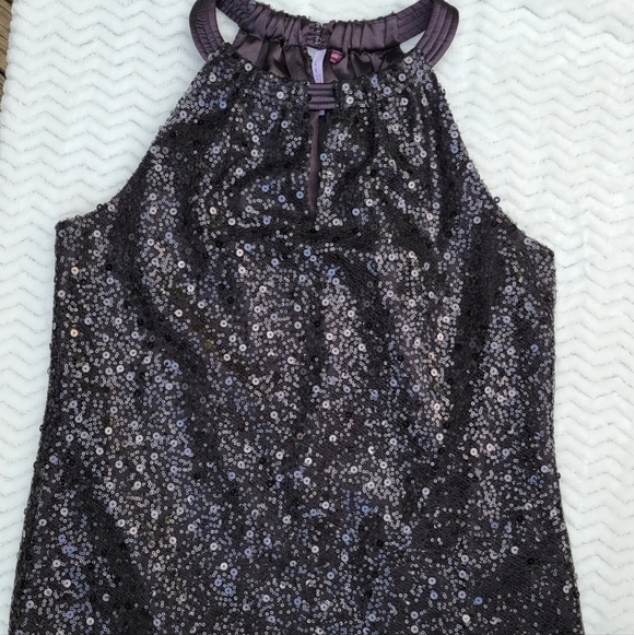 Tahari Tops - Tahari women's black sequin tank keyhole hope blouse